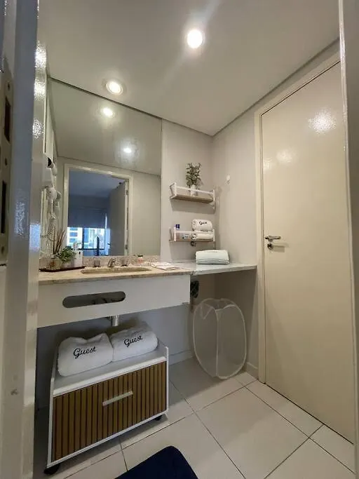 Appartement Flat Moema Com Varanda,Lazer,Servicos E Vaga à São Paulo 0*,